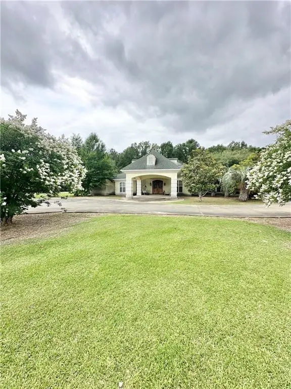 213 Highway 453 Highway, Marksville, LA 71351