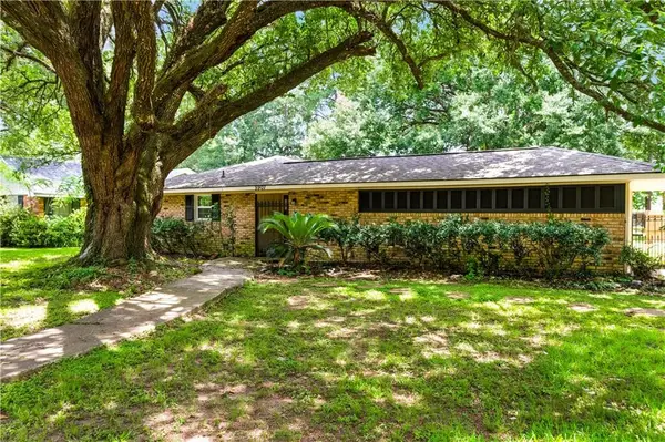 5907 Joyce Street, Alexandria, LA 71302