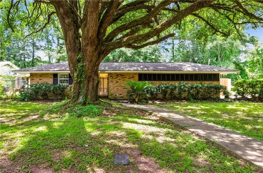 5907 Joyce Street, Alexandria, LA 71302 - #2