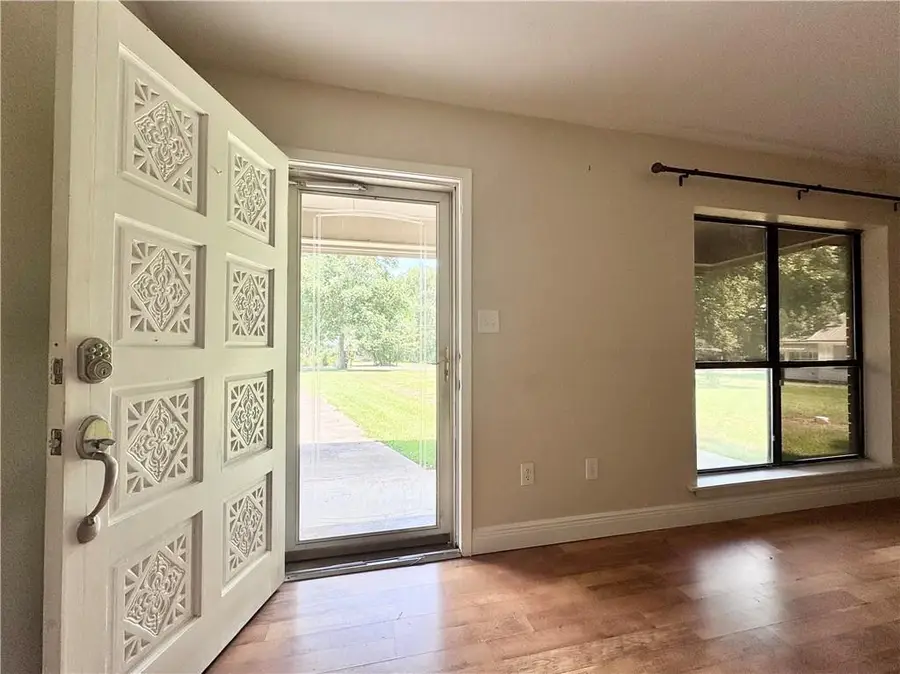 5011 Oaklane Road, Pineville, LA 71360 - #3