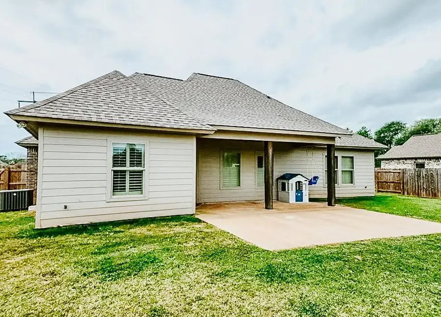 302 Harvest Place, Natchitoches, LA 71457 - #3