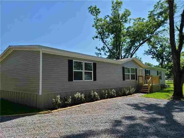 2008 Airbase Road, Alexandria, LA 71303 - #1