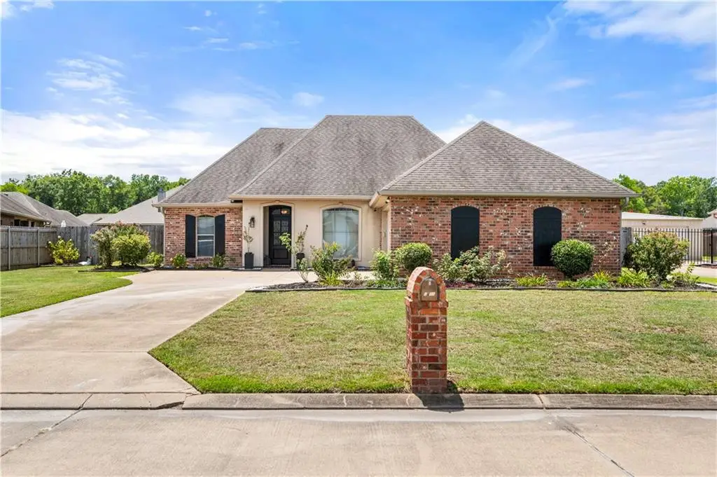 6004 Hannah Drive, Alexandria, LA 71303 - #1