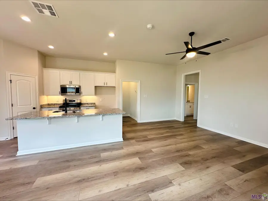 30853 Rowley Dr, Lacombe, LA 70445 - #2