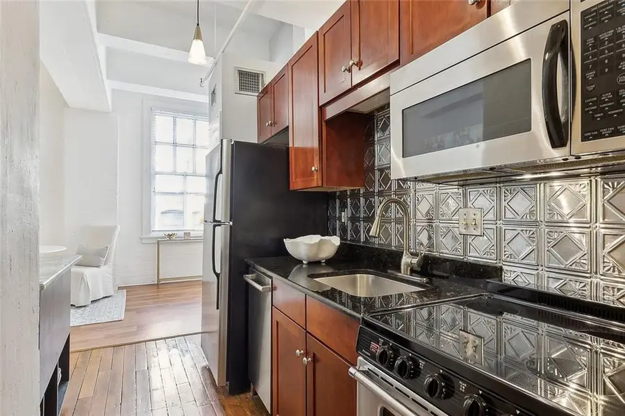 1111 S Peters Street #210, New Orleans, LA 70130 - #3