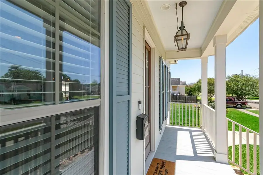 1427 Pressburg Street, New Orleans, LA 70122 - #3