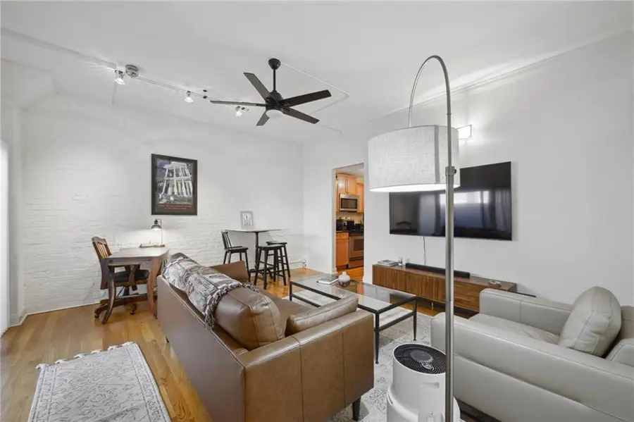 760 Magazine Street #113, New Orleans, LA 70130 - #2