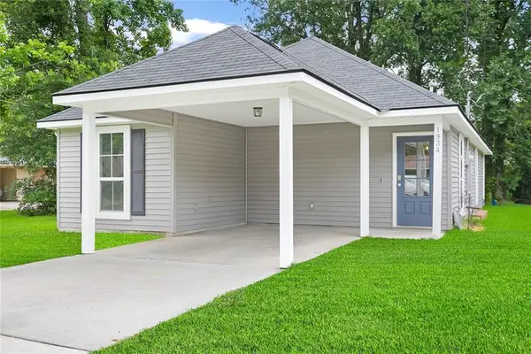 1934 S Ringer Avenue, Gonzales, LA 70737