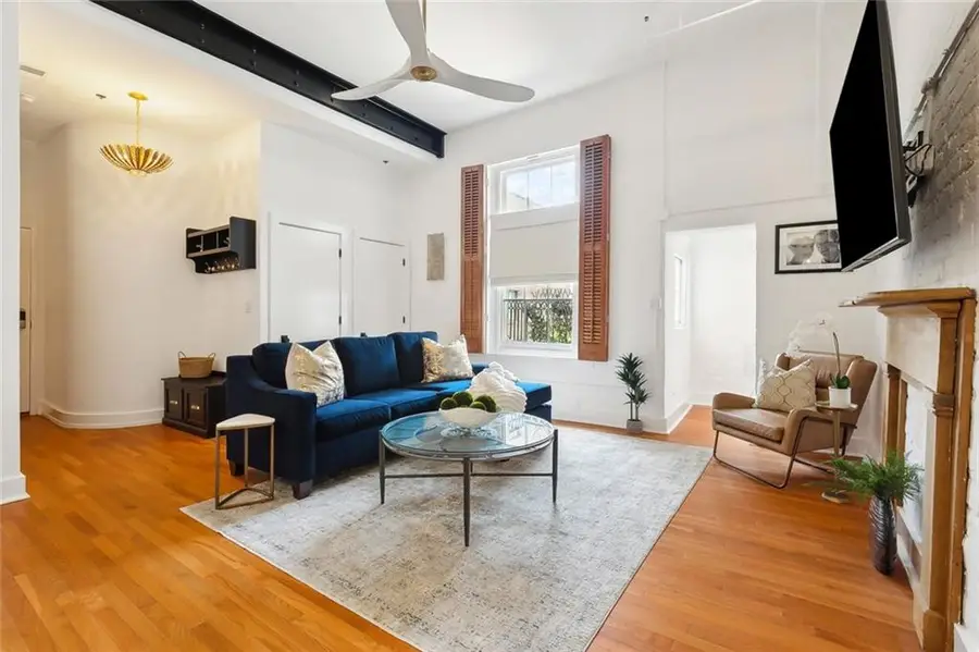 633 Tchoupitoulas Street #4, New Orleans, LA 70130 - #2