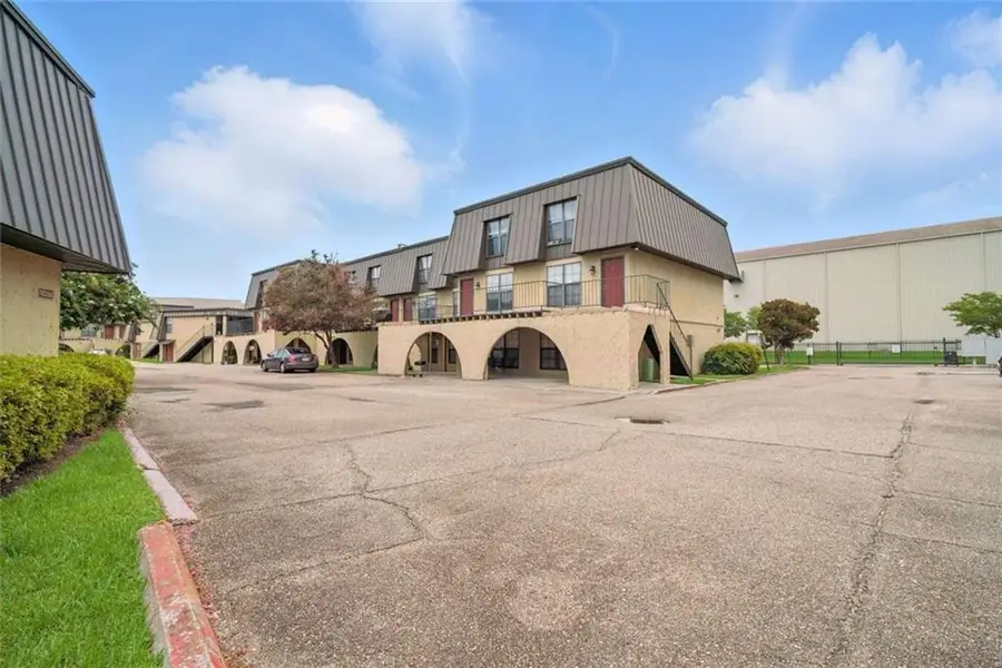 10286 W Winston Avenue #15, Baton Rouge, LA 70809 - #3