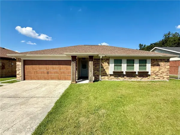 2636 Pin Oak Drive, Marrero, LA 70072