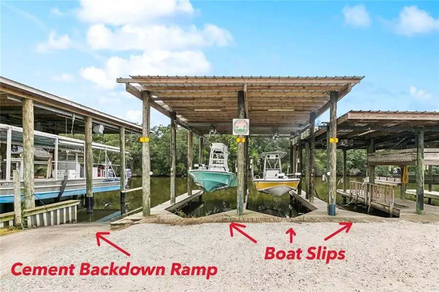 3513 Hopedale Highway, Saint Bernard, LA 70085 - #3