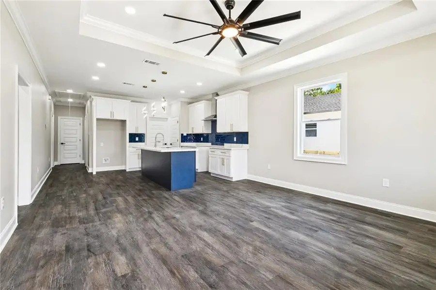 4927 Sandalwood Street, New Orleans, LA 70127 - #2