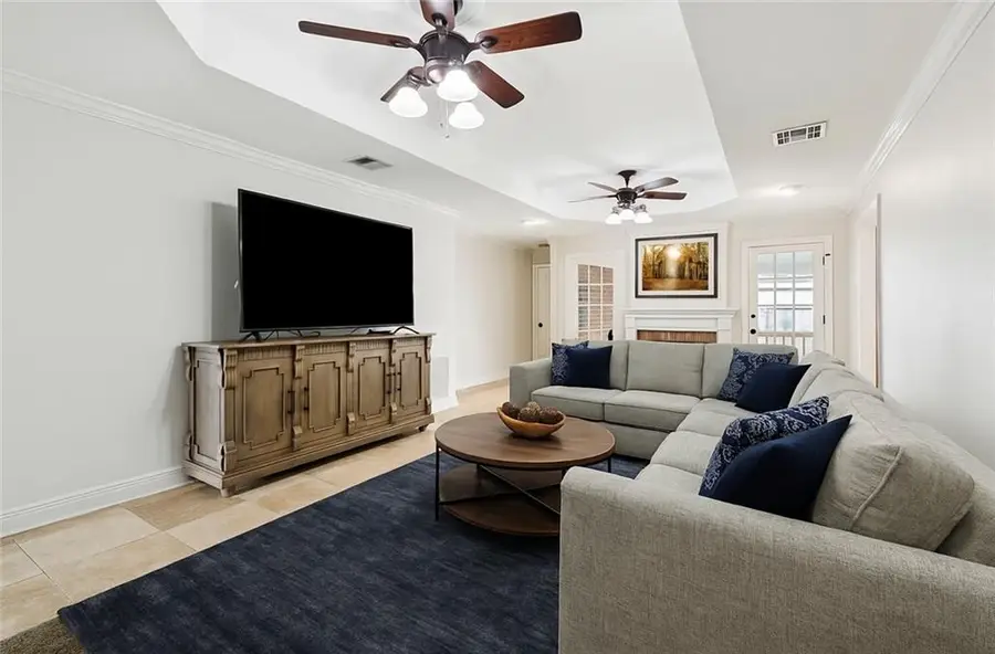 2321 N. Friendship Drive, Harvey, LA 70058 - #2