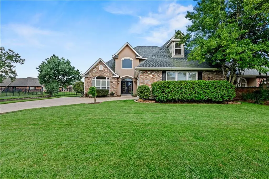 121 Lakewood Drive, Laplace, LA 70068 - #1