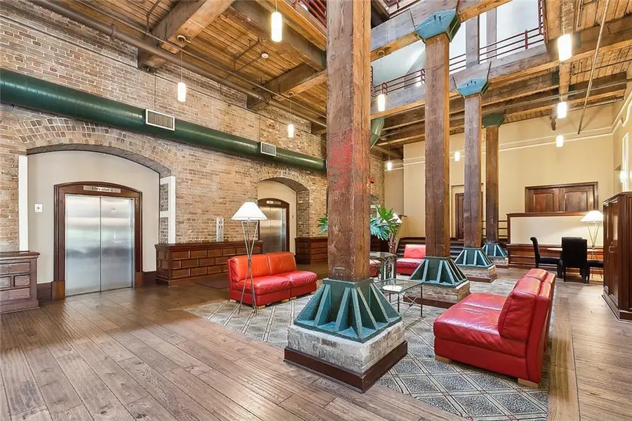 1107 S Peters Street #113, New Orleans, LA 70130 - #3