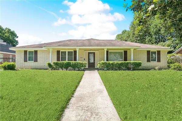 5927 Brighton Place, New Orleans, LA 70131