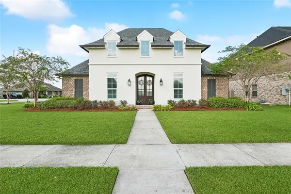 116 Cove Pointe Drive, Luling, LA 70070