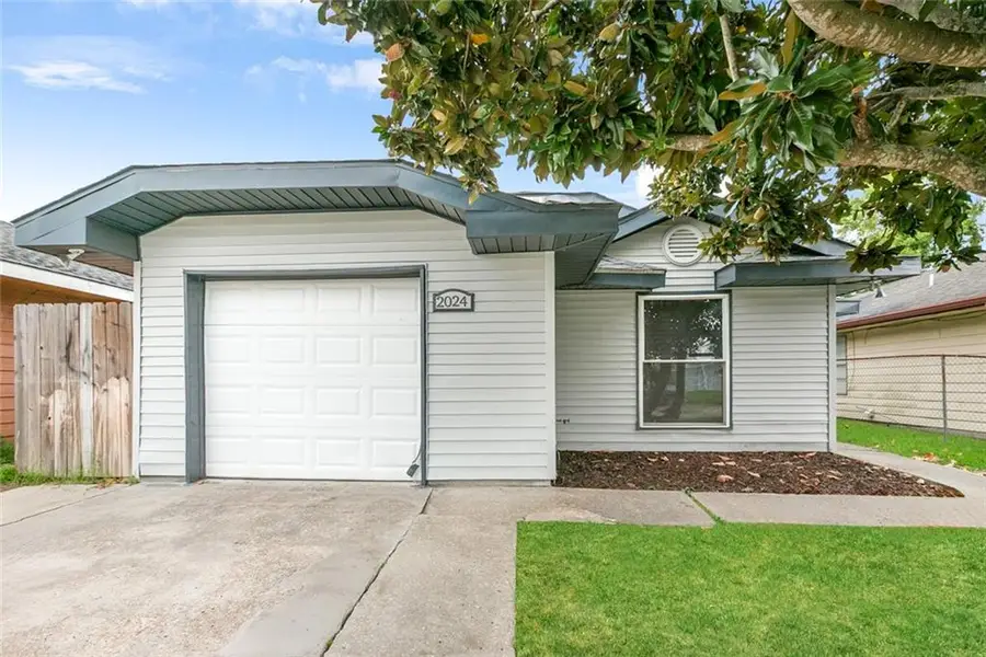 2024 Fernando Court, Marrero, LA 70072 - #2