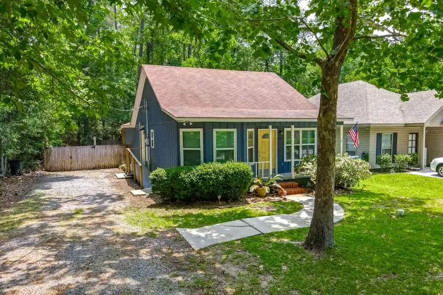 2141 Dupre Street, Mandeville, LA 70448 - #2