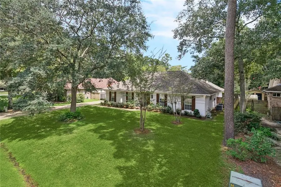 555 Laura South Drive, Mandeville, LA 70448 - #2