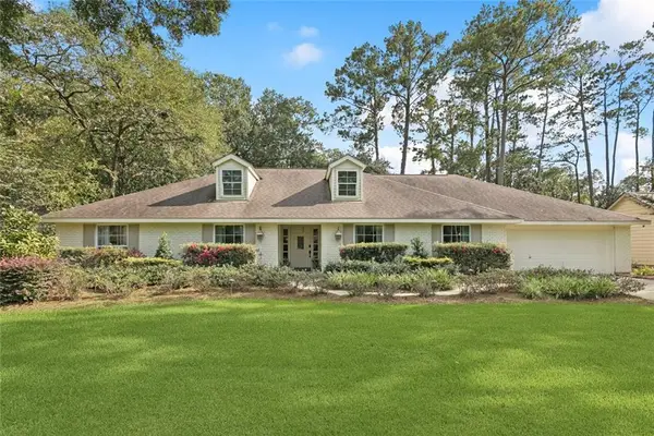 544 Beau Chene Drive, Mandeville, LA 70471