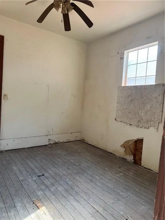 2745 Banks Street, New Orleans, LA 70119 - #3