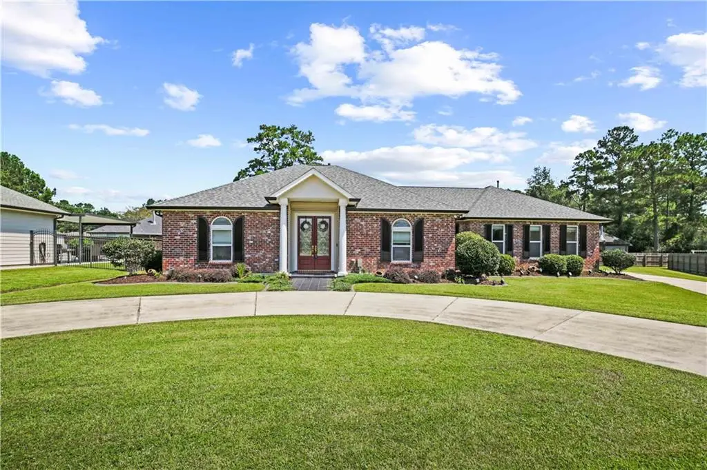 105 Sandy Court, Covington, LA 70433 - #1