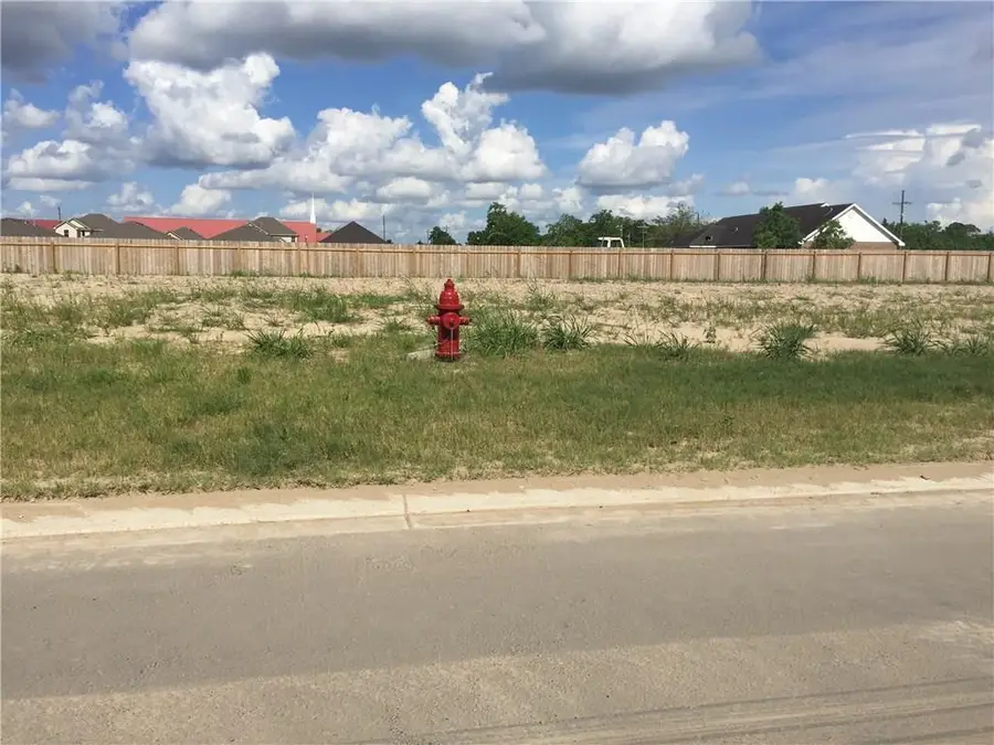 298 Pelican Row Drive #298, Lake Charles, LA 70615 - Image #2