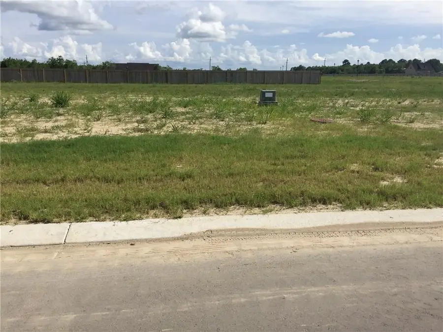 155 Barn Owl Drive #155, Lake Charles, LA 70615 - Image #2