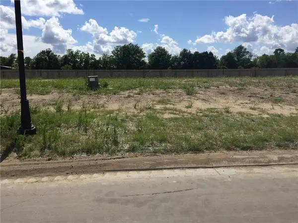 119 Snowy Egret Drive #119, Lake Charles, LA 70615