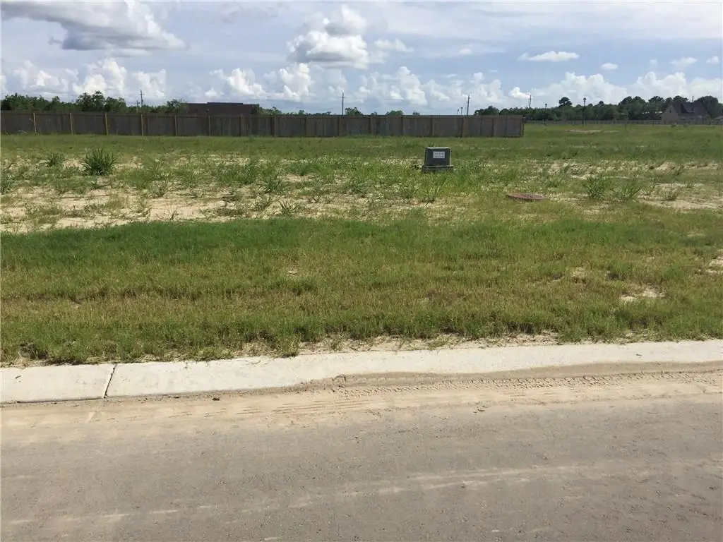 102 Red Tailed Hawk Road #102, Lake Charles, LA 70615 - Image #1