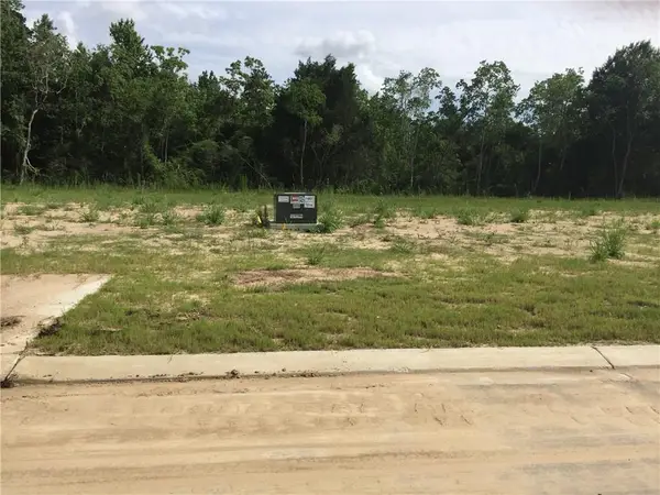 85 W Blue Heron Drive W #85, Lake Charles, LA 70615