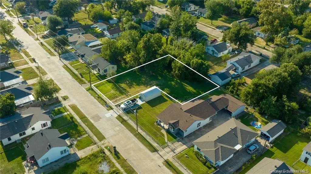 713 Fall Street, Lake Charles, LA 70601 - #1