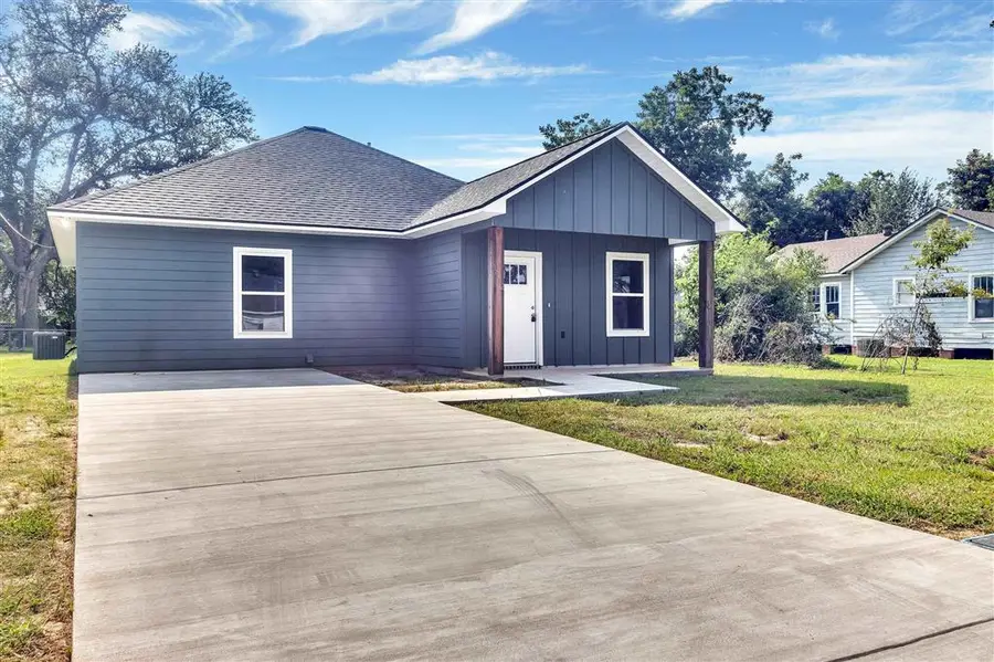 1412 East Street, Vinton, LA 70668 - Image #2