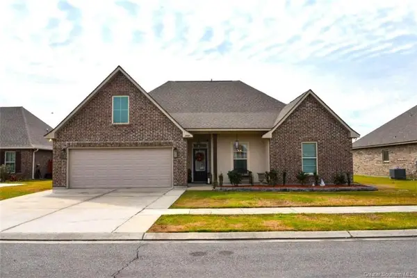 3222 Finwood Drive, Lake Charles, LA 70607