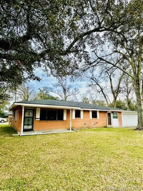 2002 13th Street, Lake Charles, LA 70601