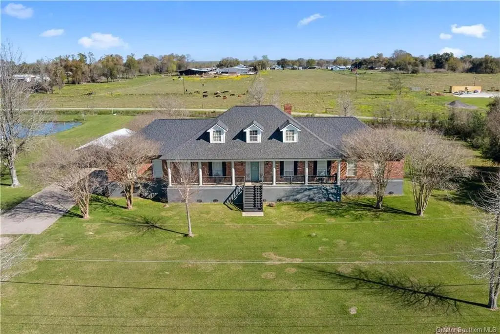 135 Country Lane, Lake Charles, LA 70607 - Image #1