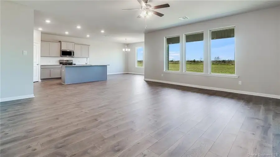 4666 E Ridge Road E, Lake Charles, LA 70607 - Image #3