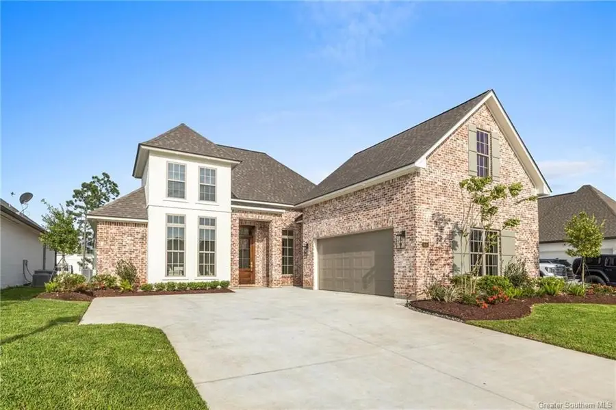 5818 Weeping Willow Drive, Lake Charles, LA 70605 - Image #3