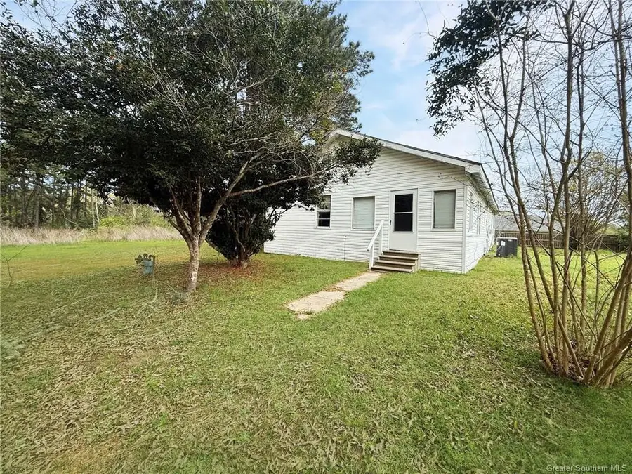 295 Ross Road, Anacoco, LA 71403 - Image #2