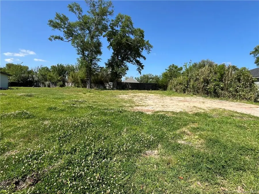 1015 Sycamore Street, Lake Charles, LA 70601 - #3