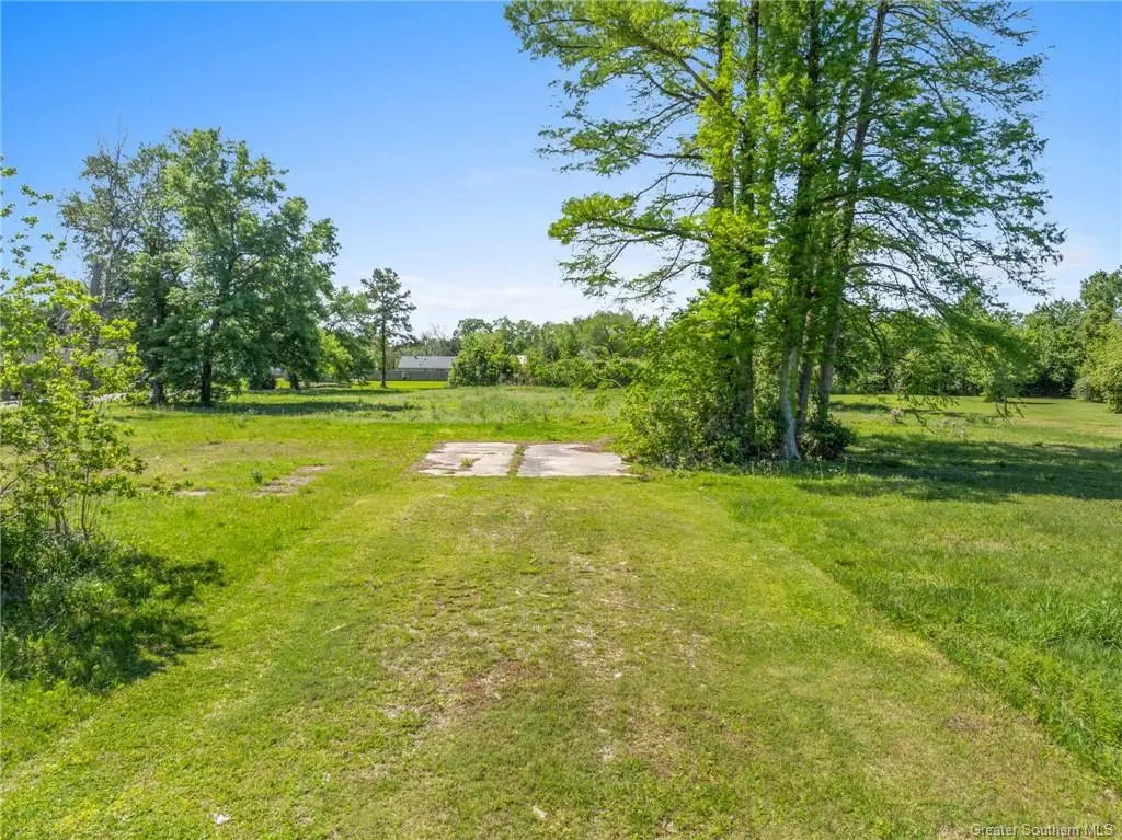 415 W School Street W, Lake Charles, LA 70605 - #1