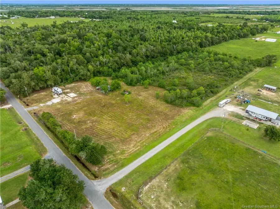 236 Delaney Road, Lake Charles, LA 70607 - Image #2