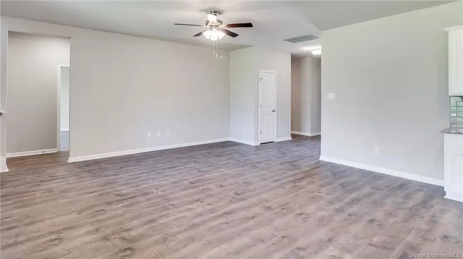 4677 E Ridge Road E, Lake Charles, LA 70607 - Image #3