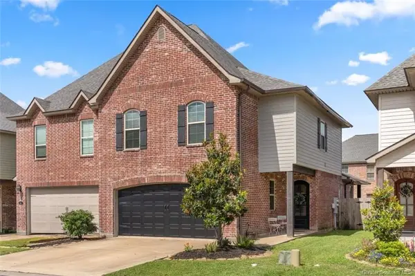 1530 L'acadie Drive #8, Lake Charles, LA 70605