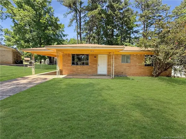 612 Stanton Street, New Llano, LA 71461