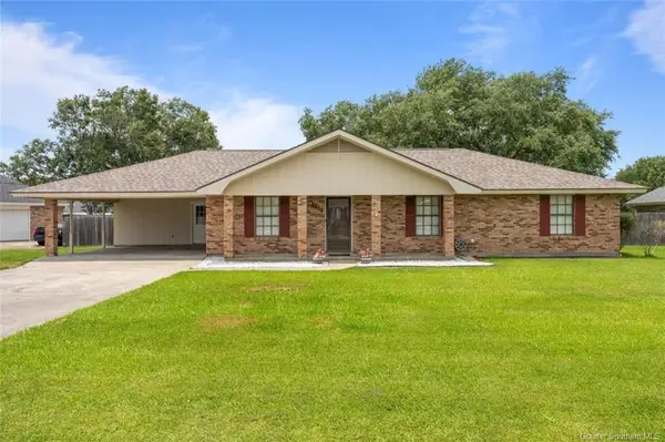 6818 Sun Meadow Lane, Lake Charles, LA 70605
