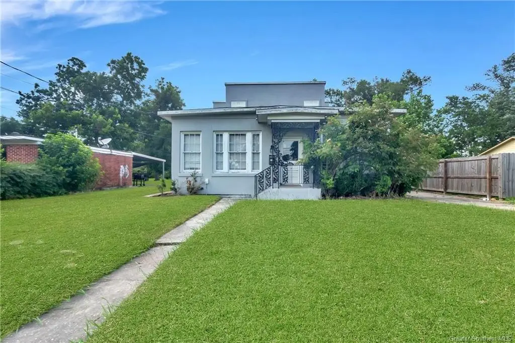 643 11th Street, Lake Charles, LA 70601 - Image #1