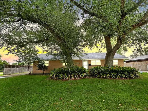 4539 Sale Lane, Lake Charles, LA 70605